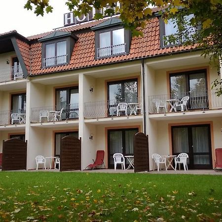Landhotel Vierjahreszeiten Bad Konigshofen im Grabfeld Ngoại thất bức ảnh