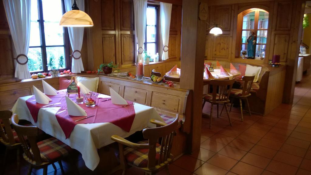 Landhotel Vierjahreszeiten Bad Konigshofen im Grabfeld Ngoại thất bức ảnh
