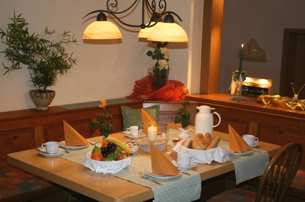 Landhotel Vierjahreszeiten Bad Konigshofen im Grabfeld Ngoại thất bức ảnh